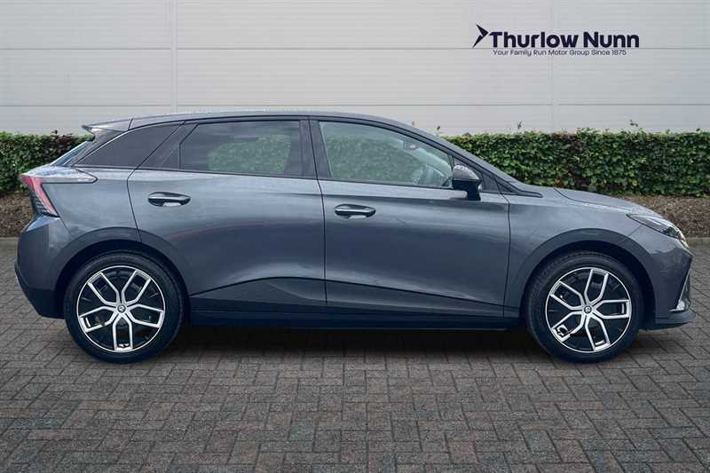 MG MG4 Trophy 64Kwh Long Range 203Ps Grey