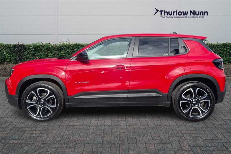 Jeep Avenger 54Kwh Summit Suv 156 Ps AE24HFP Red #5