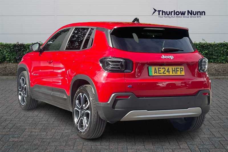 Jeep Avenger 54Kwh Summit Suv 156 Ps AE24HFP Red #4