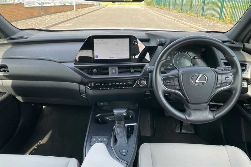 Lexus UX 2.0 250H F Sport Design Suv Hybrid E-cv EJ23VBF Silver #2