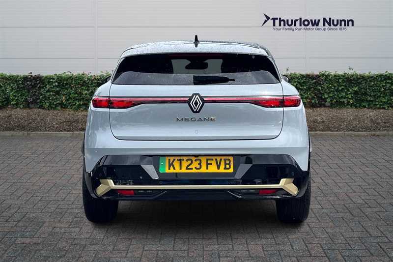 Renault Megane E-Tech 60Kwh Iconic Hatchback Optimum Black #4