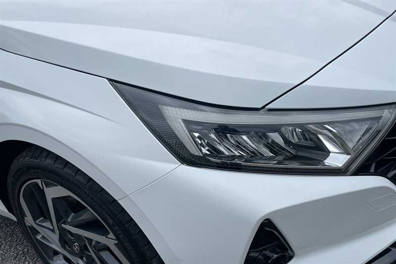 Hyundai I20 Hatchback White #40