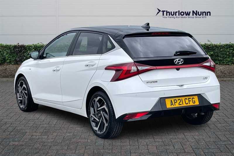 Hyundai I20 Hatchback White #9