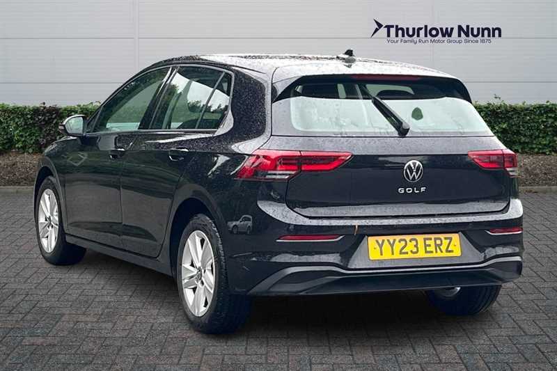 Volkswagen Golf 1.5 Tsi 130 Ps Life Hatchback YY23ERZ Black #5