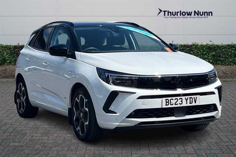 Vauxhall Grandland 1.6 14.2Kwh Ultimate Suv Plug-in Hybrid White