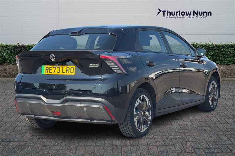 MG MG4 64Kwh Se Long Range Hatchback 2 Black #3