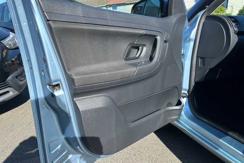 Skoda Roomster Se Black #40