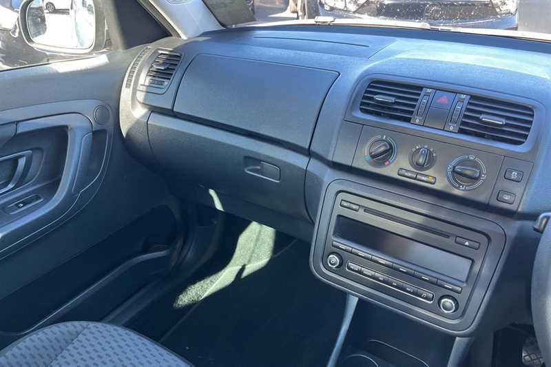 Skoda Roomster Se Black #14