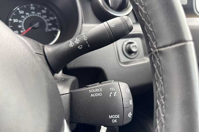 Dacia Duster 1.5 Dci Laureate 4Wd Euro 6 S S White #30