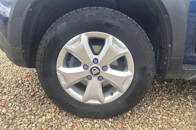 Dacia Duster 1.5 Dci Laureate 4Wd Euro 6 S S White #25