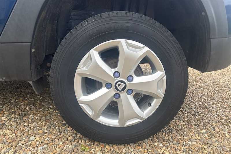 Dacia Duster 1.5 Dci Laureate 4Wd Euro 6 S S White #26