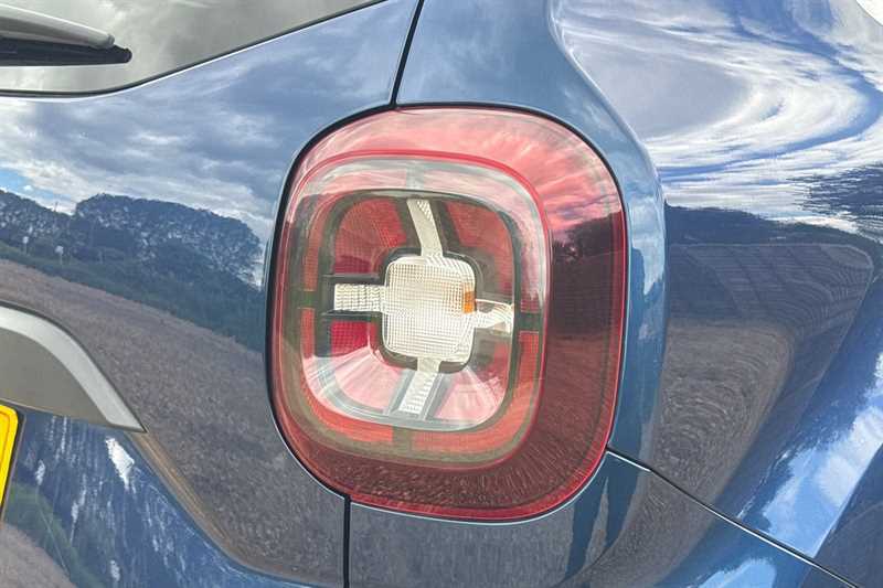 Dacia Duster 1.5 Dci Laureate 4Wd Euro 6 S S White #44
