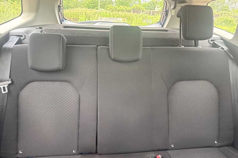 Dacia Duster 1.5 Dci Laureate 4Wd Euro 6 S S White #23