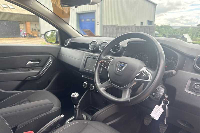 Dacia Duster 1.5 Dci Laureate 4Wd Euro 6 S S White #10