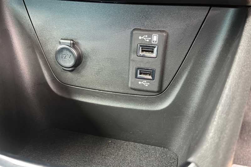 Vauxhall Crossland X Elite Blue #30