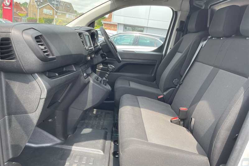 Vauxhall Vivaro Vivaro F2700 Pro Ss Black #38