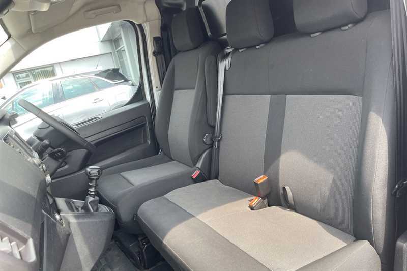 Vauxhall Vivaro Vivaro F2700 Pro Ss Black #39