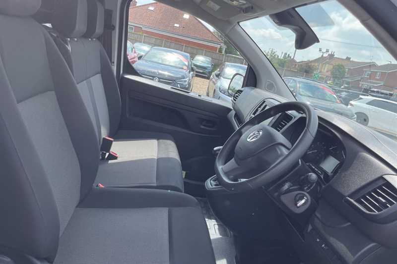 Vauxhall Vivaro Vivaro F2700 Pro Ss Black #37