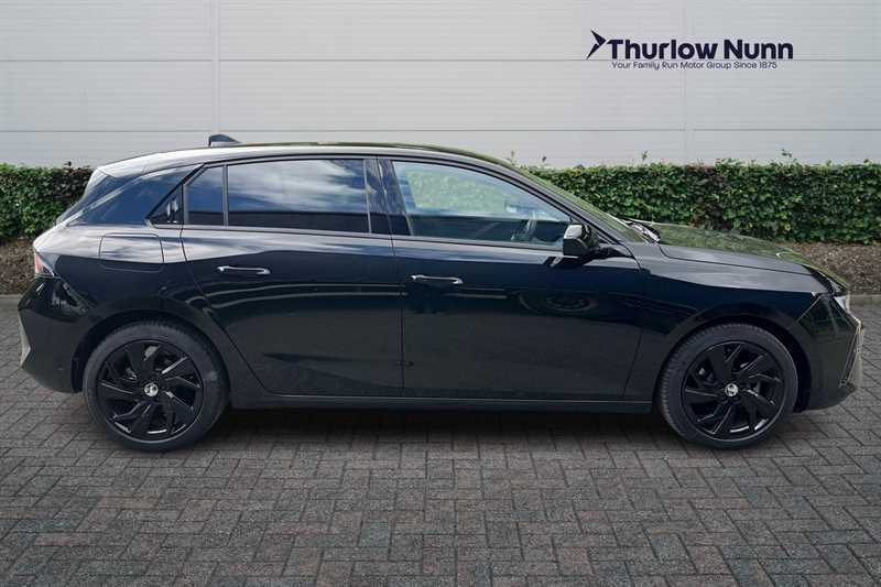 Vauxhall Astra 1.2I Turbo 130 Ps Gs Hatchback Aut Black #2