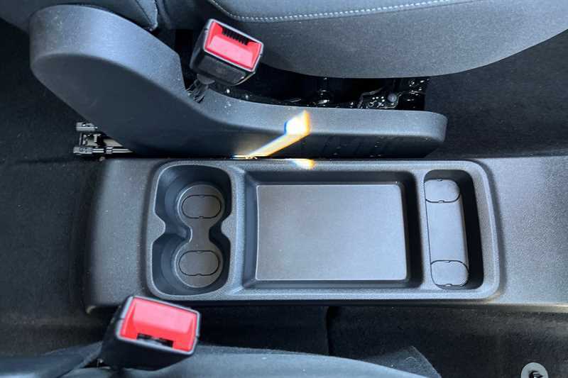 Vauxhall Combo-e Life 100Kw Ultimate XL 52Kwh Grey #48