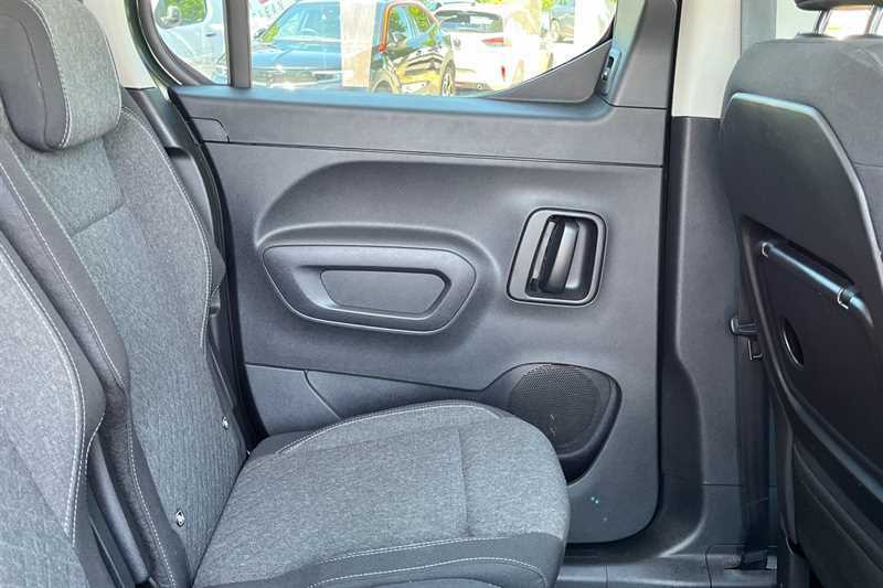 Vauxhall Combo-e Life 100Kw Ultimate XL 52Kwh Grey #43