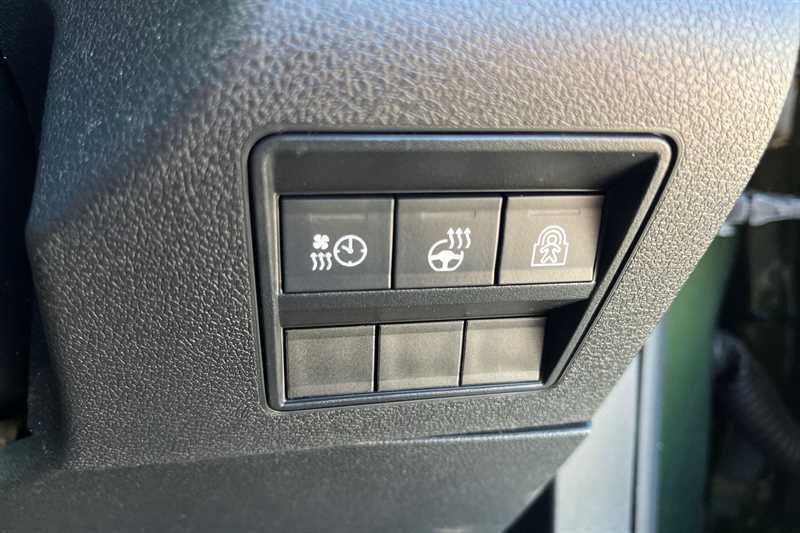 Vauxhall Combo-e Life 100Kw Ultimate XL 52Kwh Grey #54