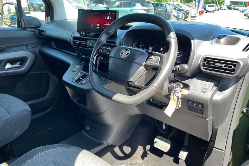 Vauxhall Combo-e Life 100Kw Ultimate XL 52Kwh Grey #10