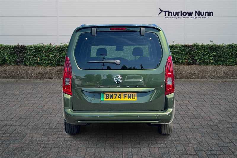 Vauxhall Combo-e Life 52Kwh Ultimate XL Mpv 7.4Kw Cha Green #4