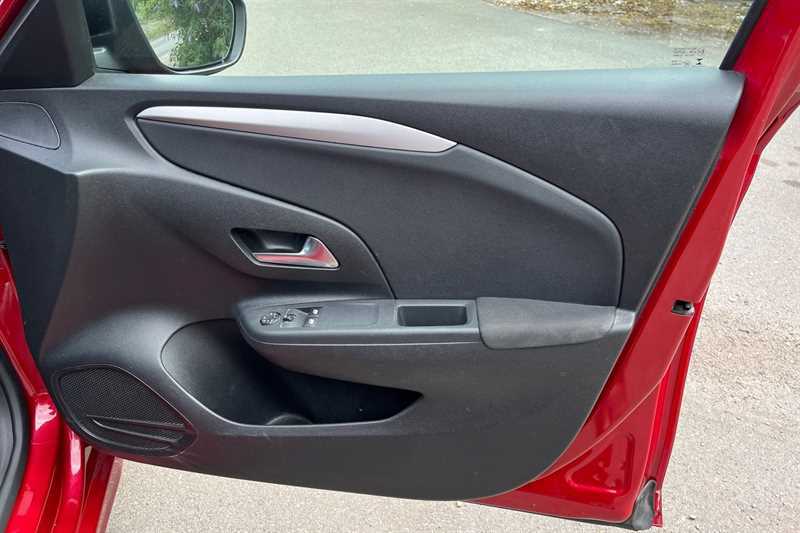 Vauxhall Corsa Se Nav Hatchback Black #37