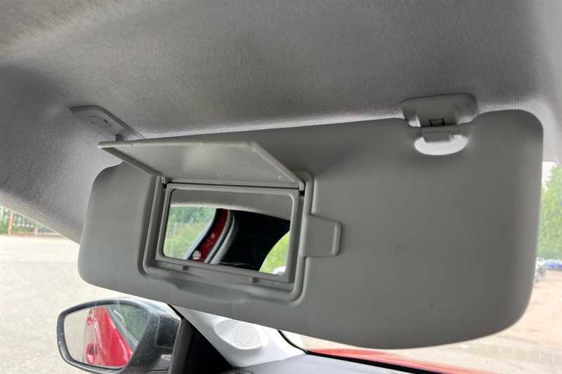 Vauxhall Corsa Se Nav Hatchback Black #32