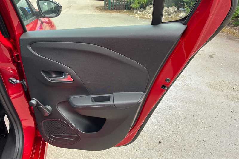 Vauxhall Corsa Se Nav Hatchback Black #40