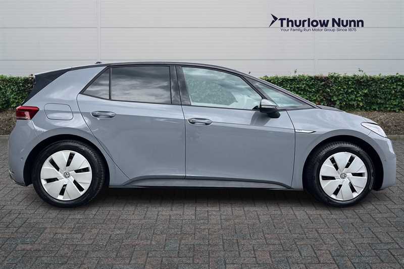 Volkswagen ID.3 Pro Performance 58Kwh Family Hatchback Electri Grey #2