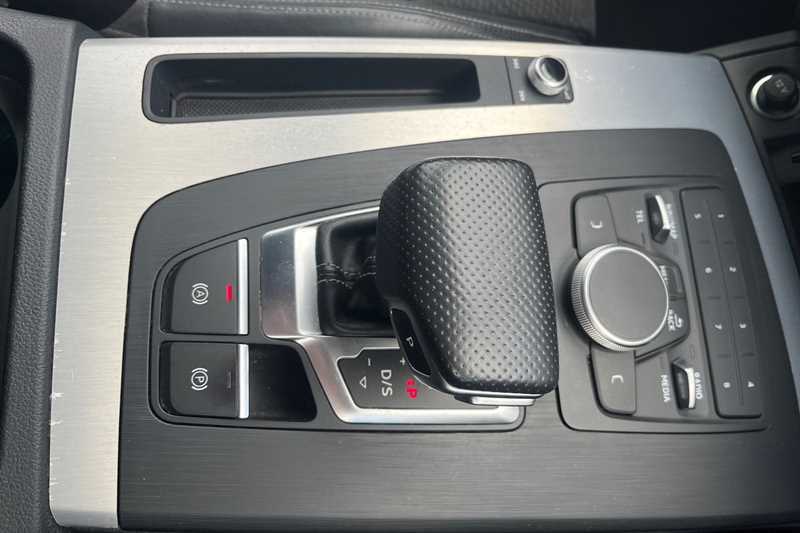 Audi Q5 2.0 Tdi 40 S Grey #14