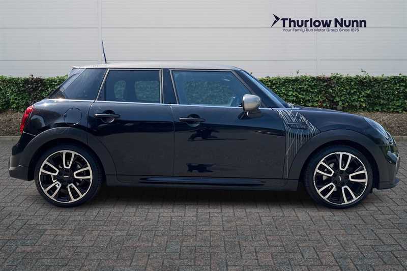 Mini Hatch 1.5 Cooper Shadow Edition Hatchback Man Black #2