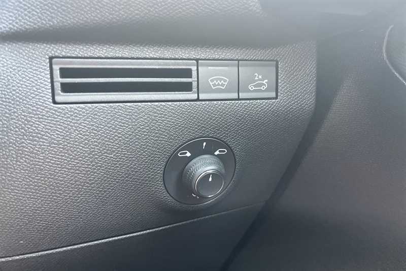 DS DS 7 1.6 E-tense 14.2Kwh Rivoli Eat8 Euro 6 Ss 5Dr, Grey #34