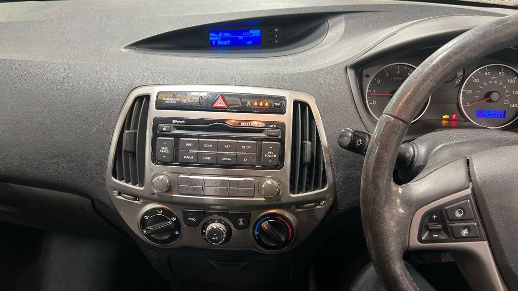 Hyundai I20 1.2 Active Euro 5 EU14YGZ Blue #3