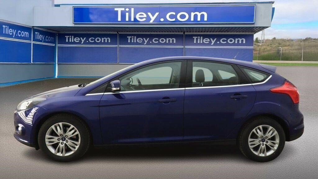 Ford Focus 1.6 Titanium Hatchback Powershift Euro  #3