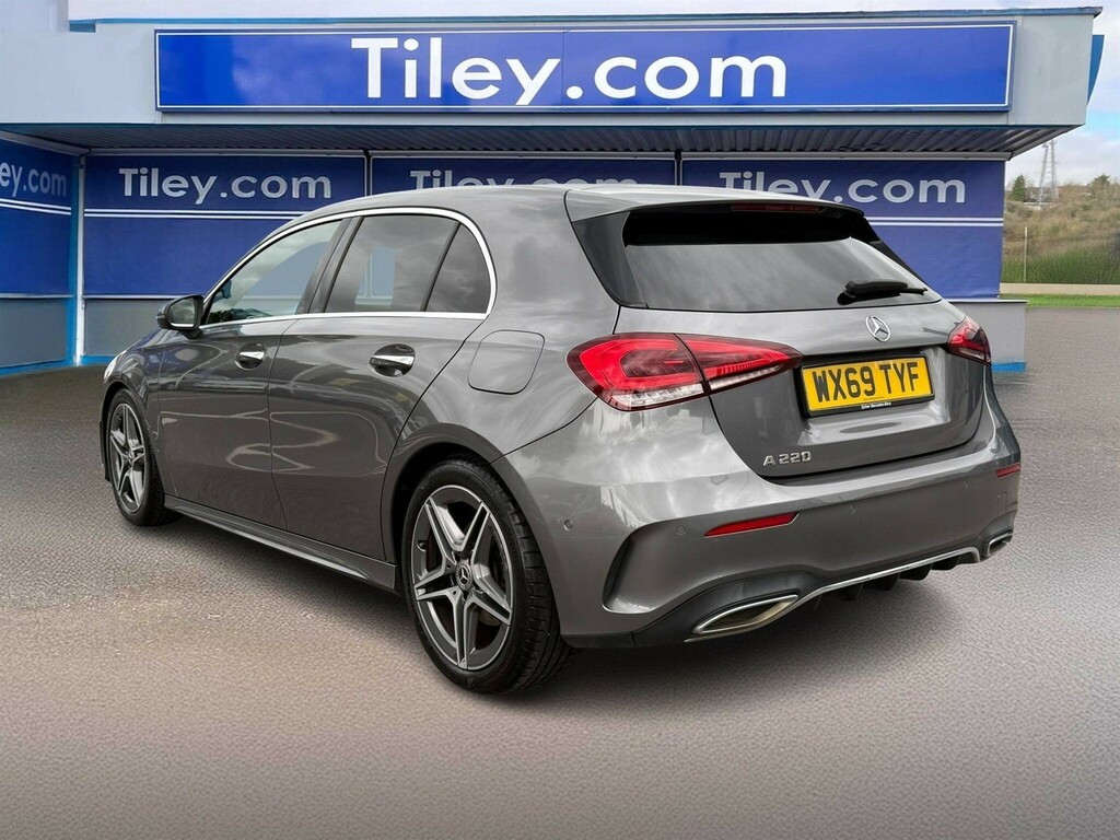 Mercedes-Benz A Class A180 Amg Line Executive Blue #6