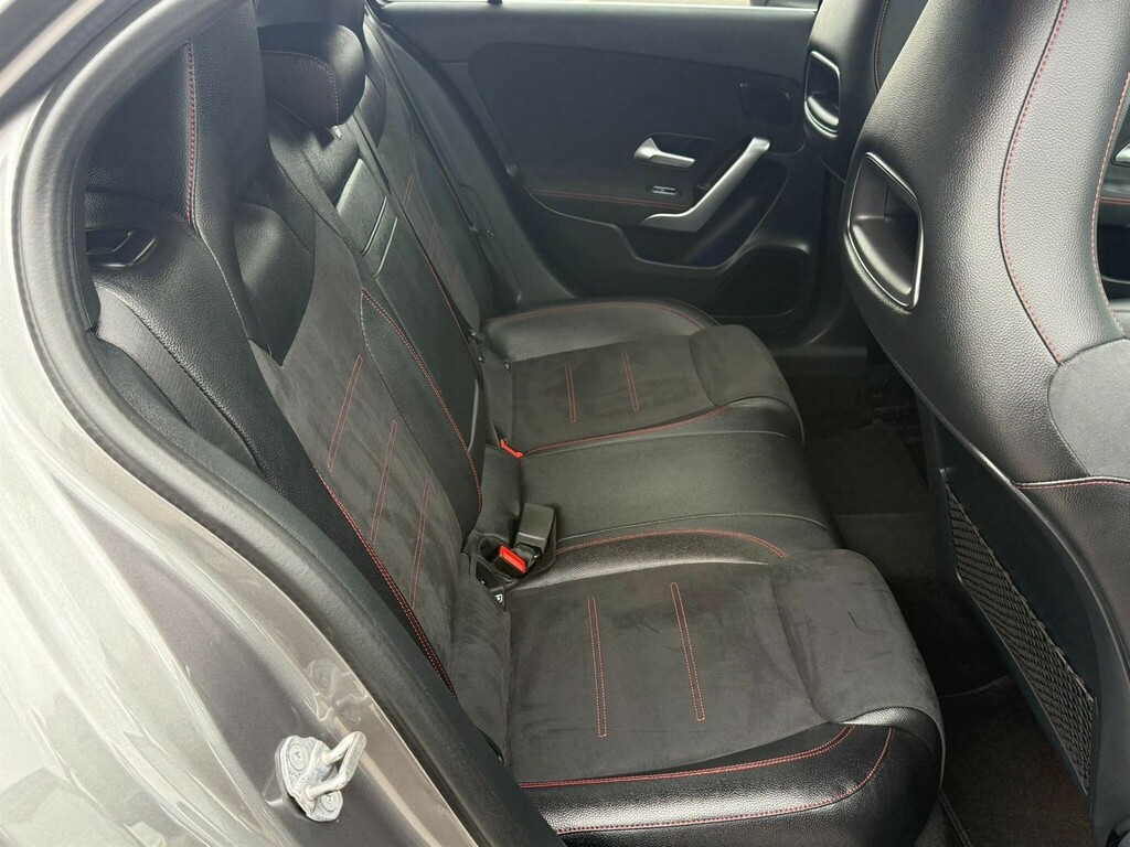Mercedes-Benz A Class A180 Amg Line Executive Blue #27
