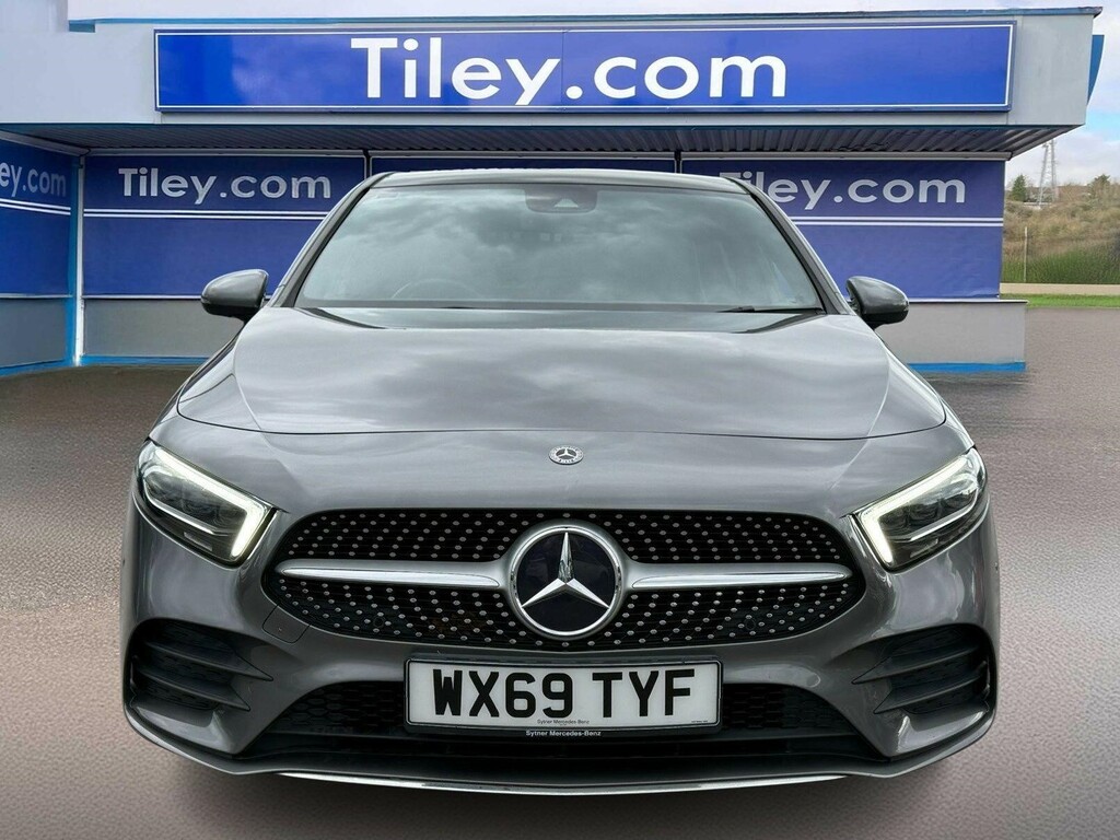 Mercedes-Benz A Class A180 Amg Line Executive Blue #2
