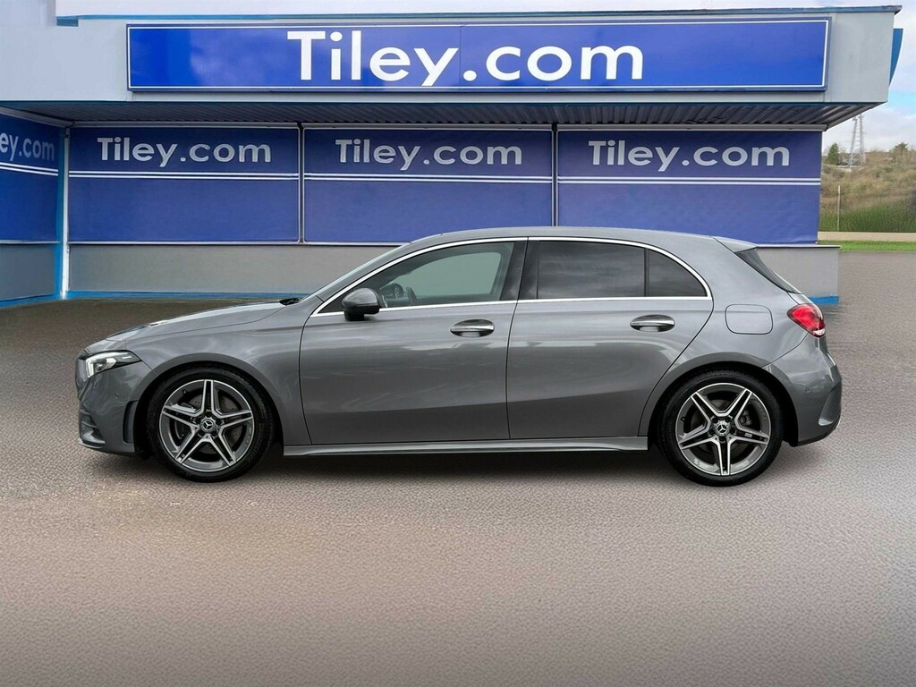 Mercedes-Benz A Class A180 Amg Line Executive Blue #4