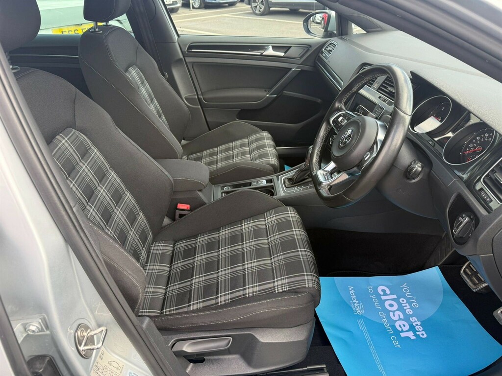 Volkswagen Golf 2017 1.6 Tdi Se Nav Hatchback Eu Blue #10