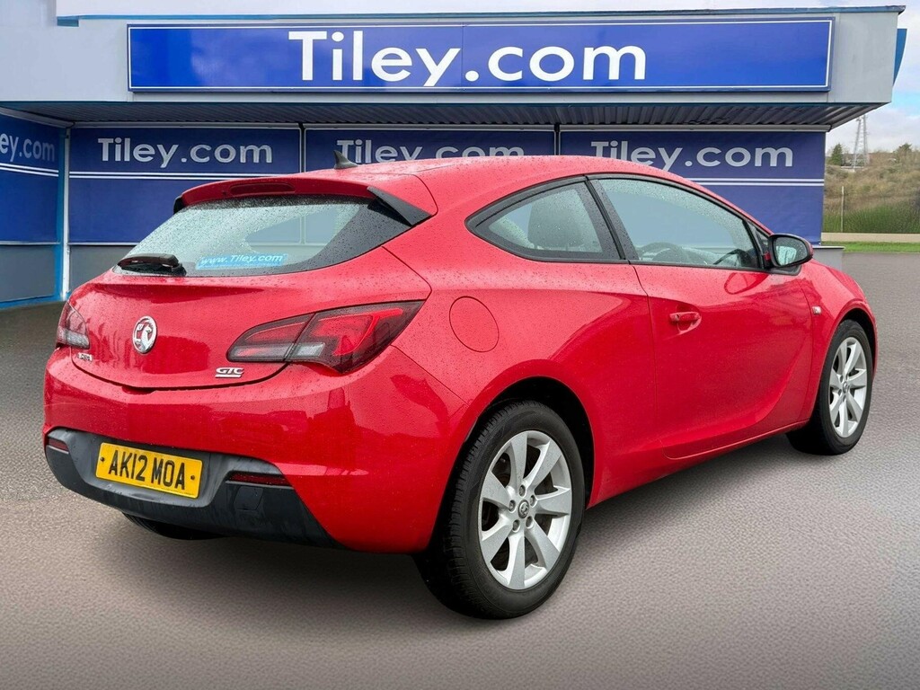 Vauxhall Astra GTC Gtc Red #8