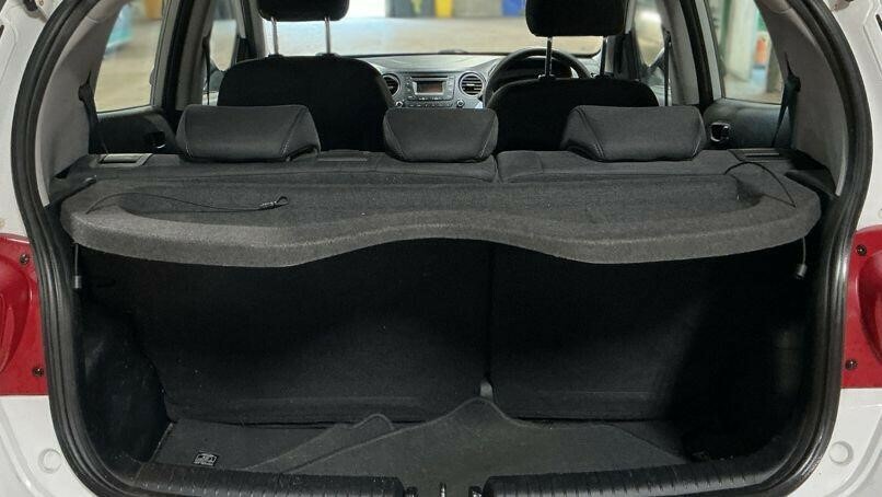 Hyundai I10 Hatchback Blue #11