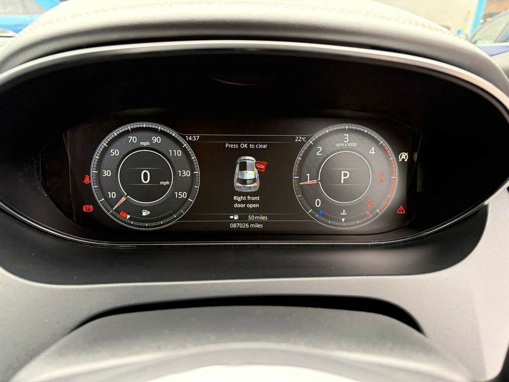 Jaguar E-Pace R-dynamic S Silver #24
