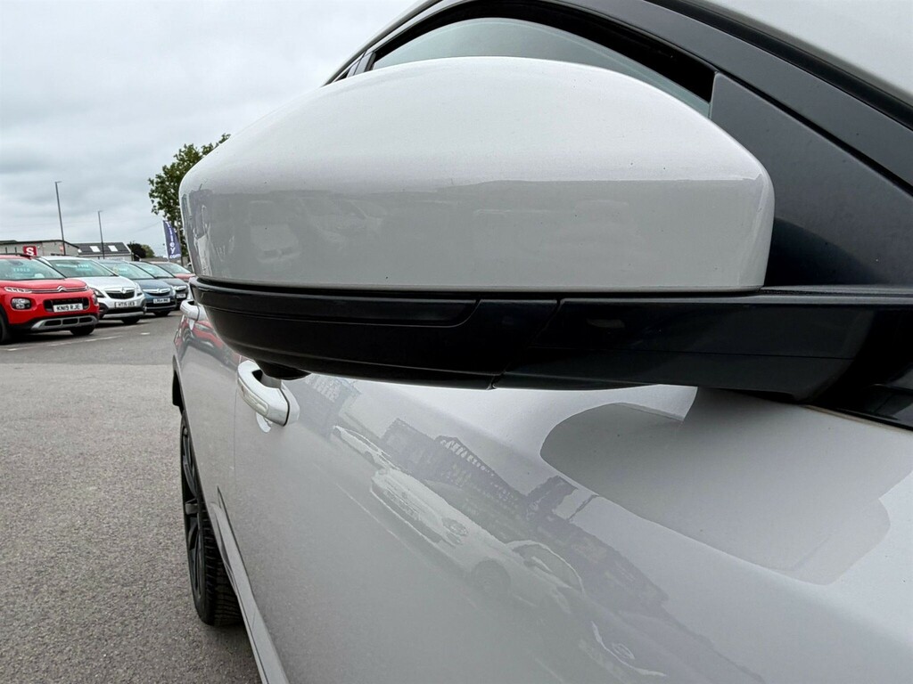 Jaguar E-Pace R-dynamic S Silver #42