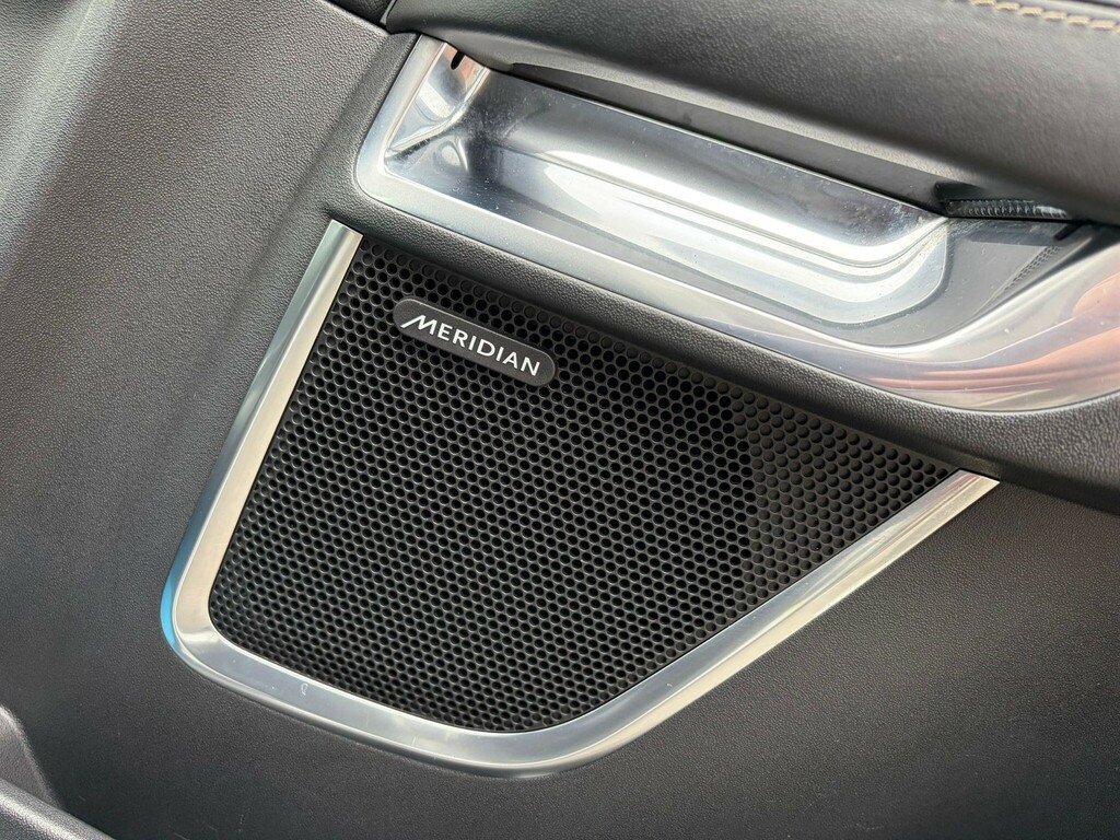Jaguar E-Pace R-dynamic S Silver #17
