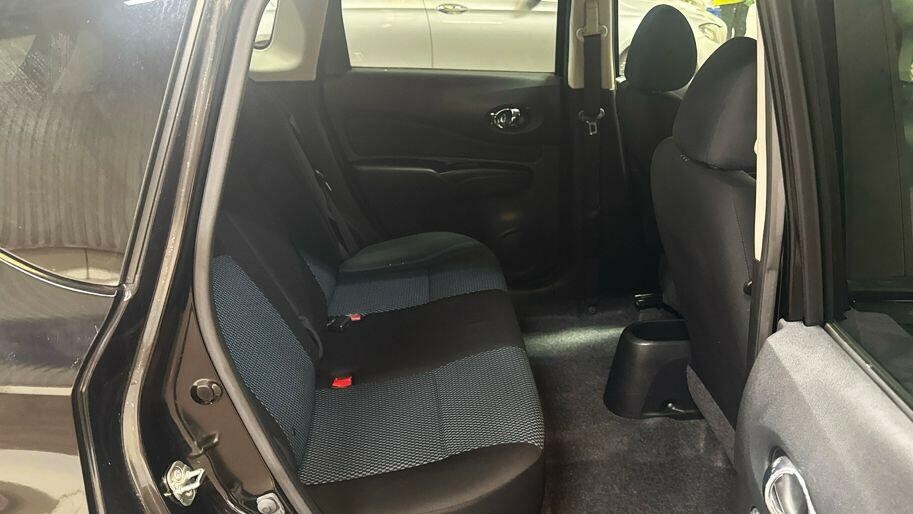 Nissan Note Acenta 5-Door Silver #10