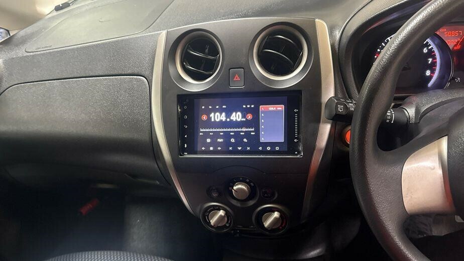 Nissan Note Acenta 5-Door Silver #8