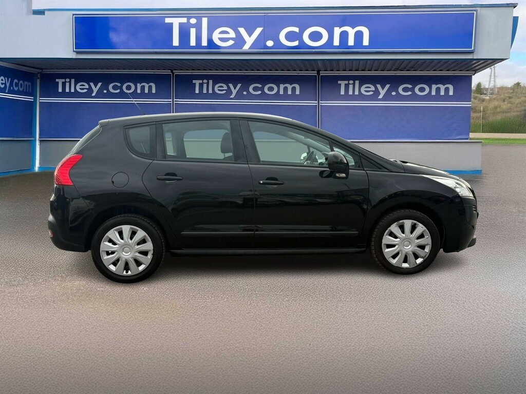 Peugeot 3008 Red #5
